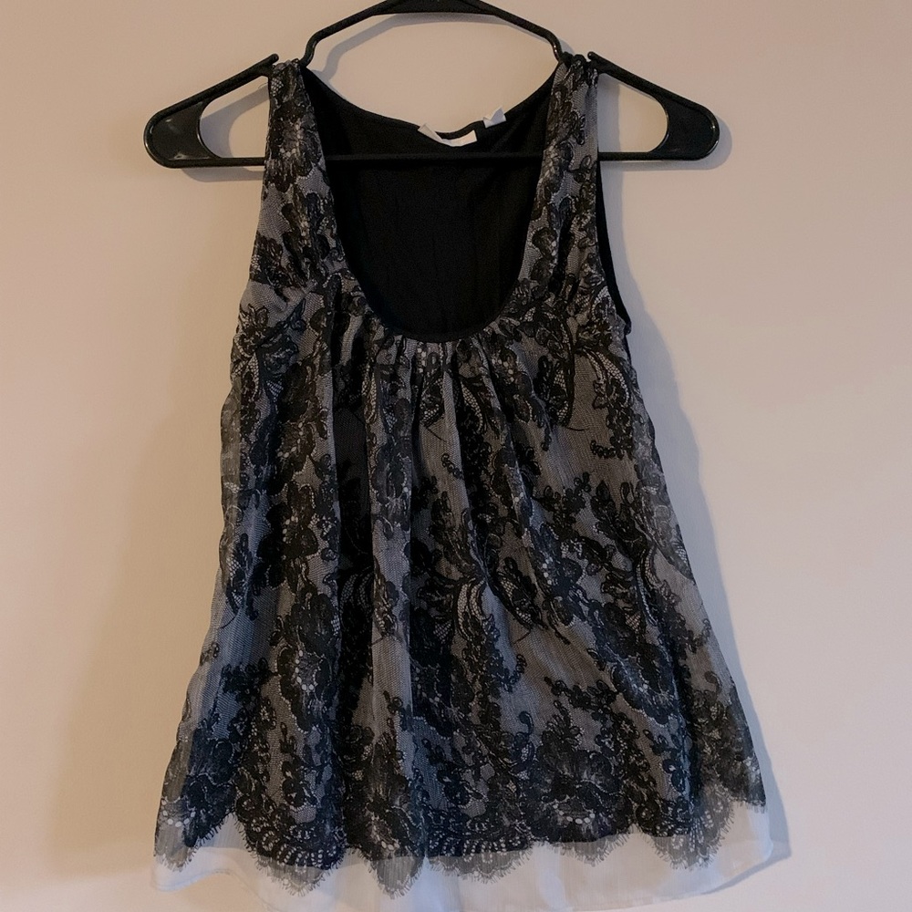 NY&Co black and white floral lace tank size XS